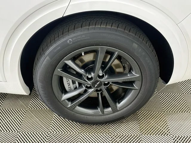 New 2027 Genesis GV70 2.5T Advanced