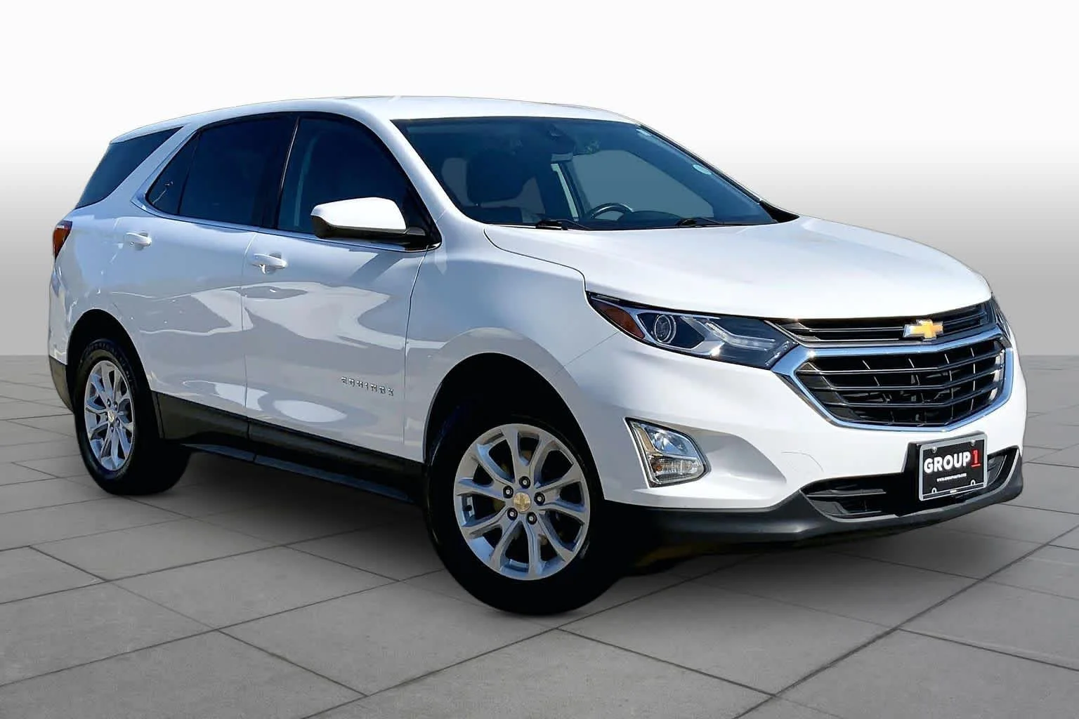 Used 2021 Summit White Chevrolet LT image 3