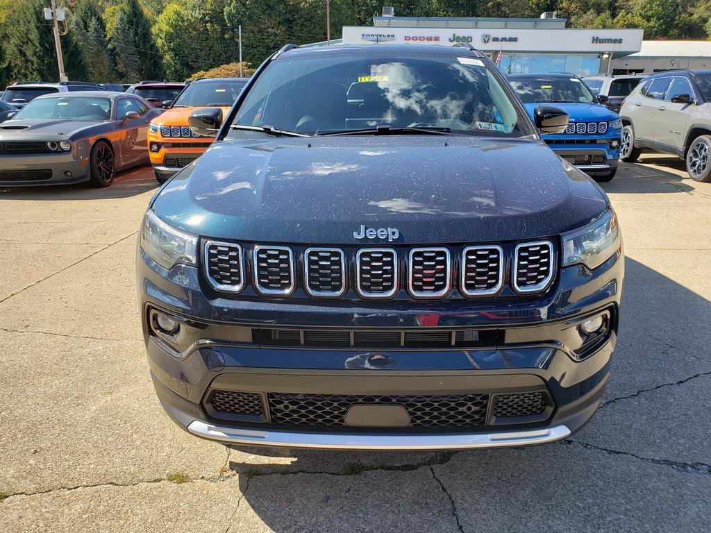 New 2026 Fathom Blue Pearl-Coat Exterior Paint Jeep Limited image 9