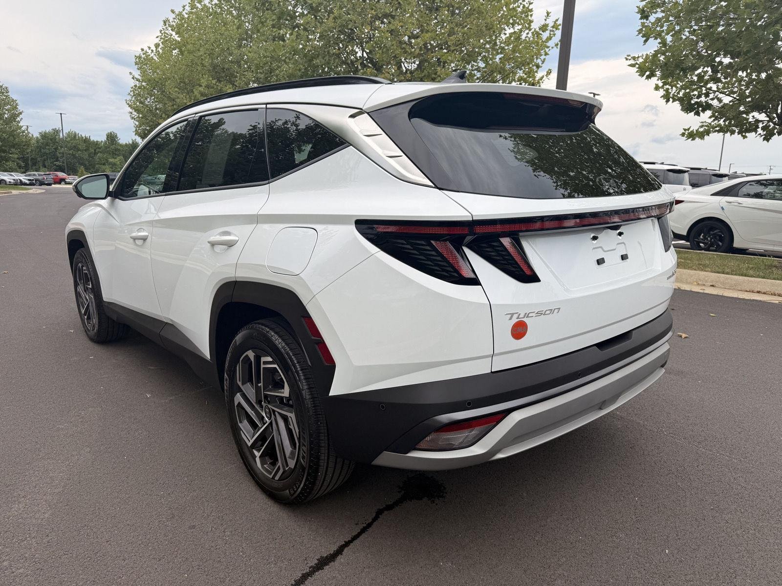 2025 Hyundai Tucson Limited - Photo 7