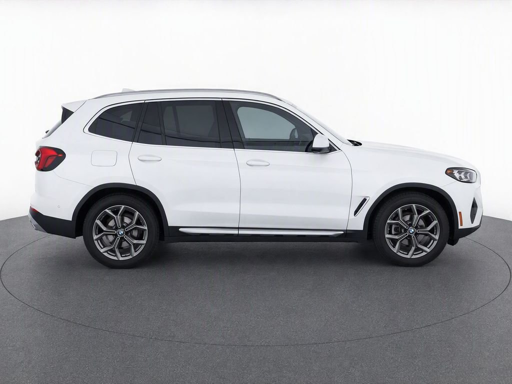 Used 2023 Alpine White BMW xDrive30i image 8