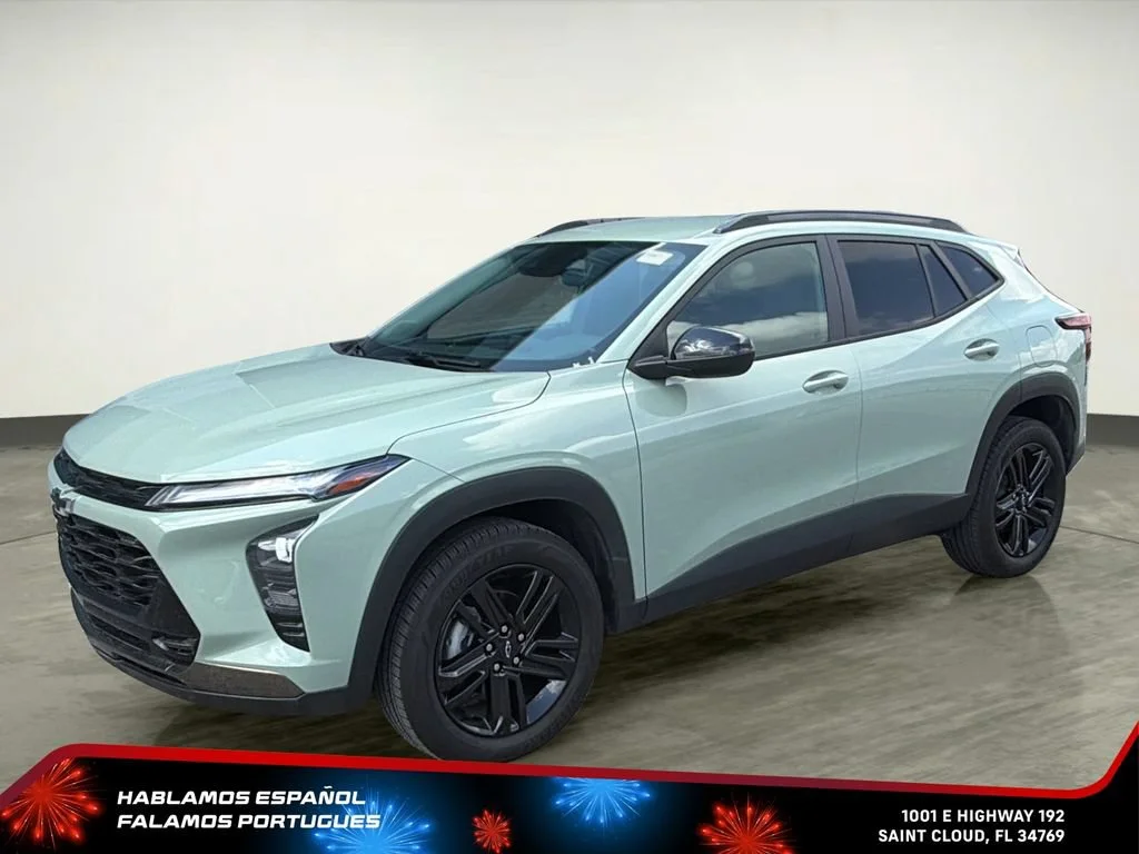 Used 2025 Cacti Green Chevrolet ACTIV image 2