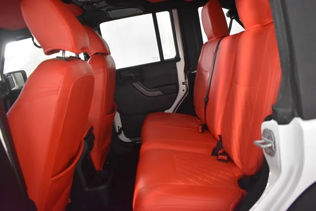 Used 2017 White Jeep Unlimited Sport image 18