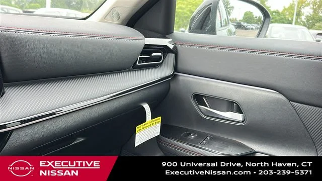 Used 2025 Black Nissan SR image 20