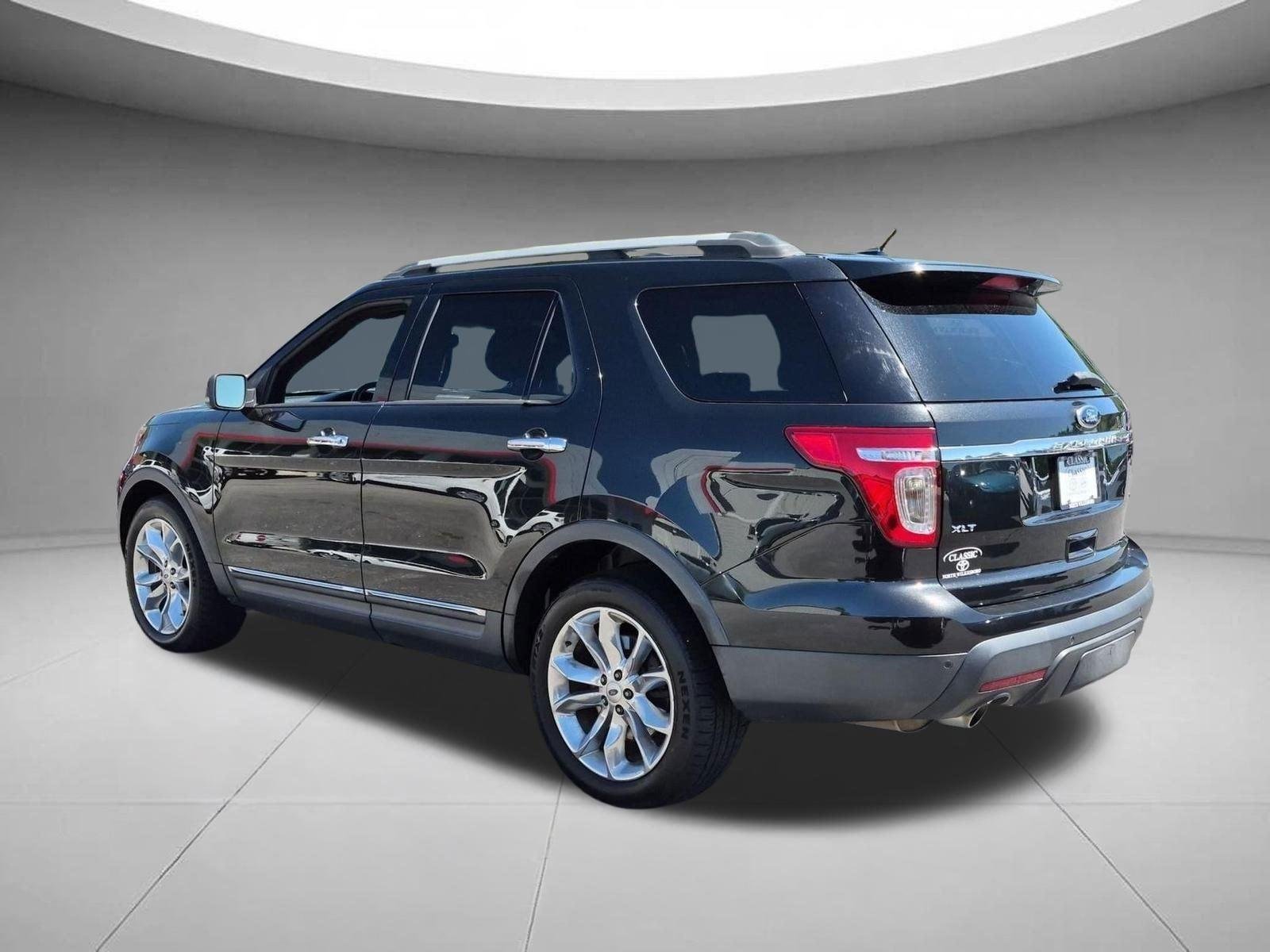 Used 2014  Ford XLT image 3