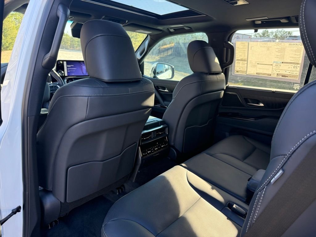 2026 Lexus LX 700h Luxury - Photo 22