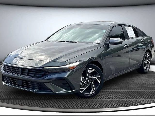 2025 Hyundai Elantra SEL