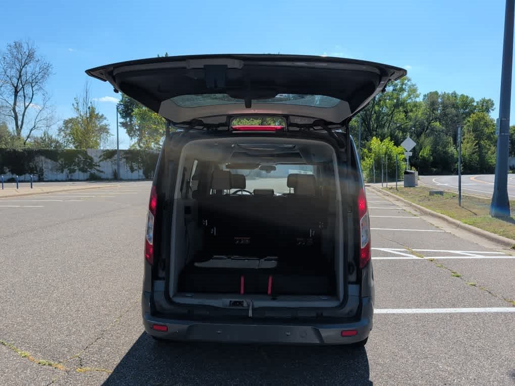 Used 2015 Magnetic Metallic Ford XLT image 5