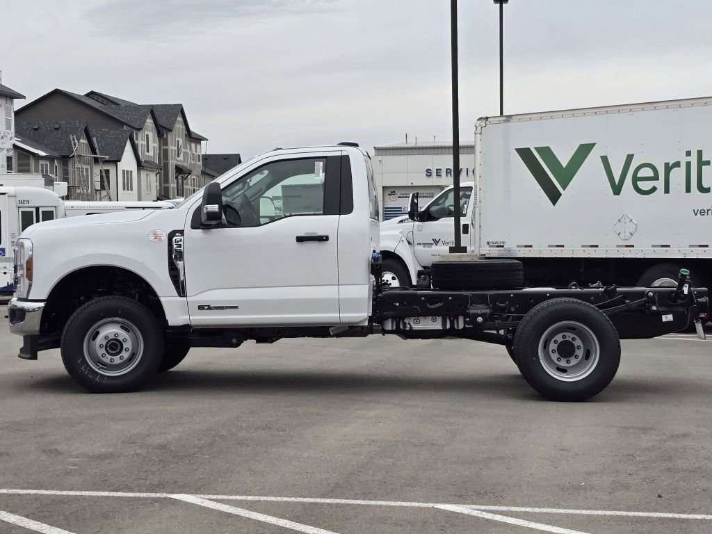 New 2026 Oxford White Ford XL image 19