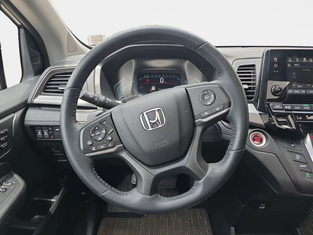 2024 Honda Odyssey EX-L - Photo 11