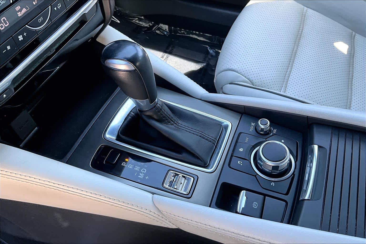 Used 2017 Machine Gray Metallic Mazda Grand Touring image 17