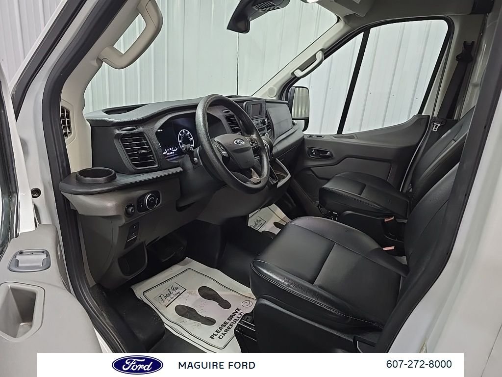 Used 2025 White Ford Base image 31