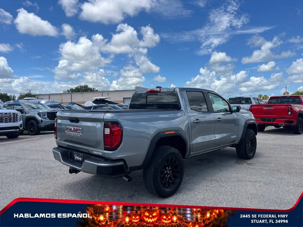 New 2026 Sterling Metallic GMC Elevation image 7