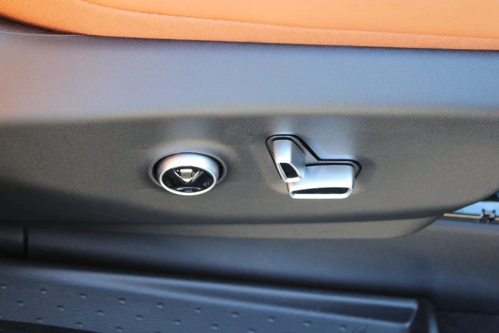 2026 Chrysler Pacifica Pinnacle - Photo 31