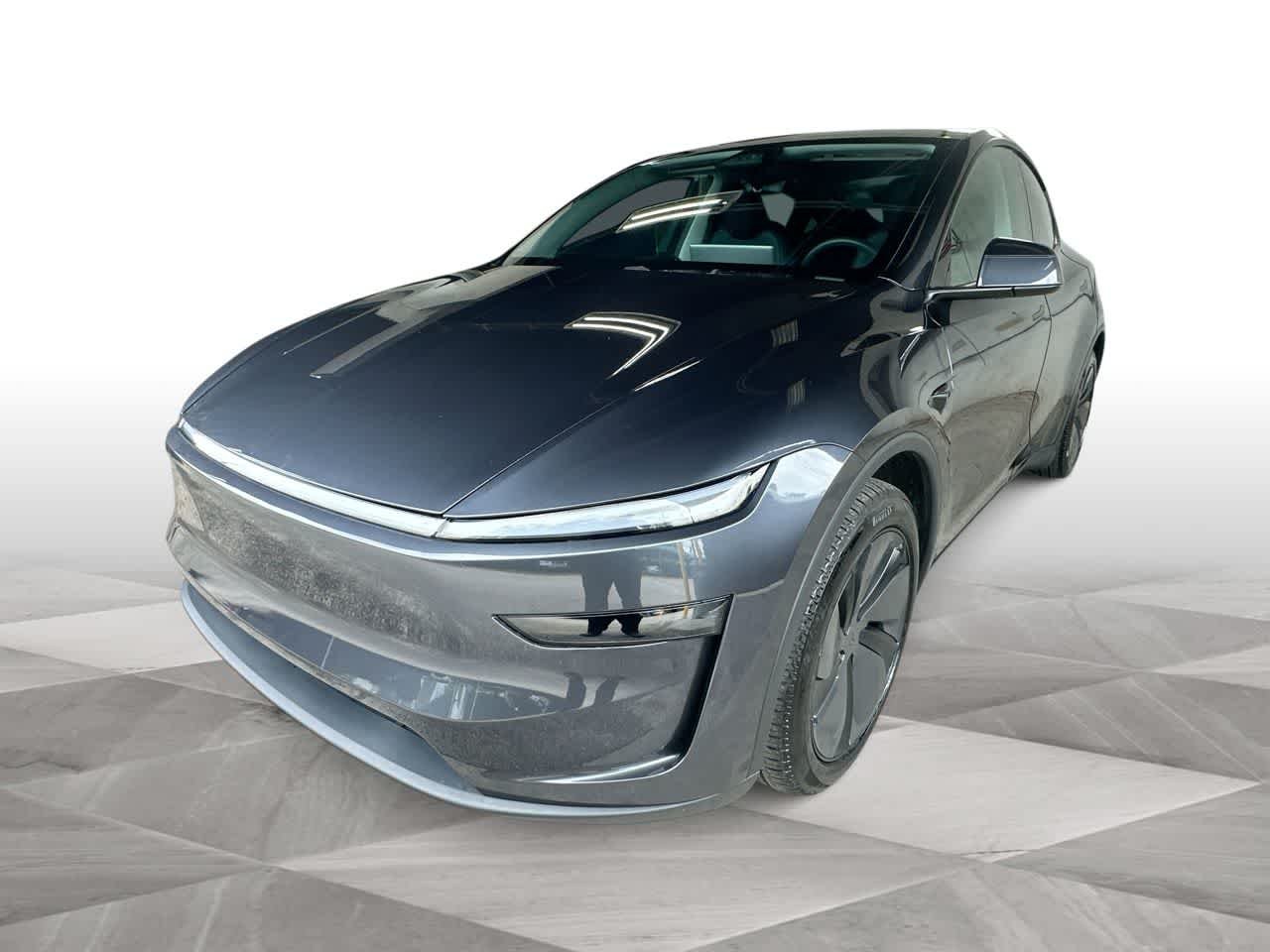 Used 2026 Gray Tesla  image 4