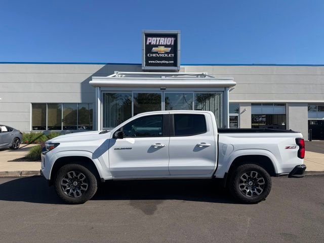 2023 Chevrolet Colorado 4WD Z71 Crew Cab Short Box's photo