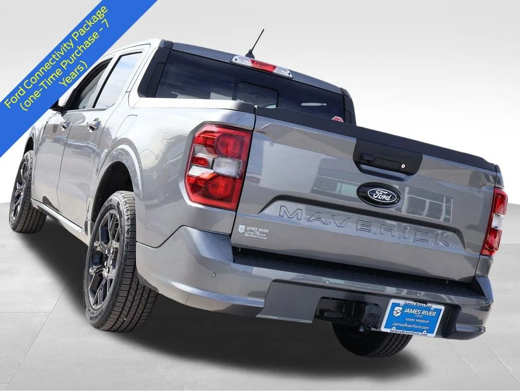 New 2026 Carbonized Gray Metallic Ford Lobo™ image 3