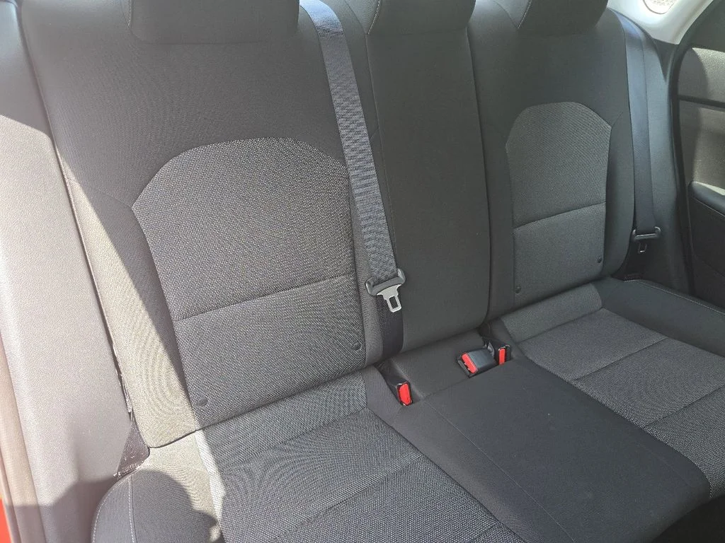 Used 2023 Red Kia LXS image 18