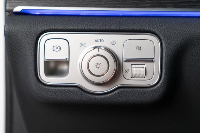 New 2026 MANUFAKTUR Moonlight White Magno Mercedes-Benz GLE 450 image 53