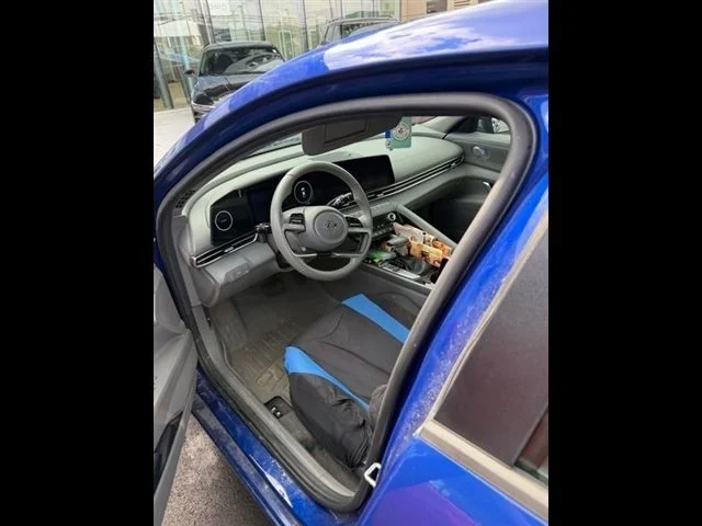 Used 2023 Blue Hyundai SEL image 27