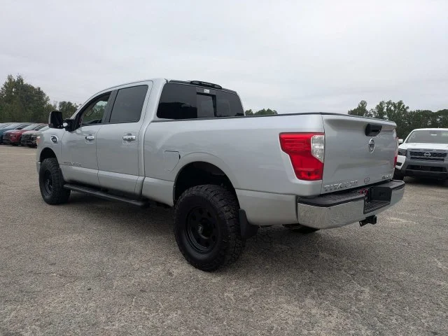Used 2017 Silver Nissan SV image 6