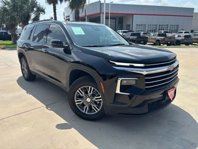 Used 2025 Black Chevrolet LT image 1