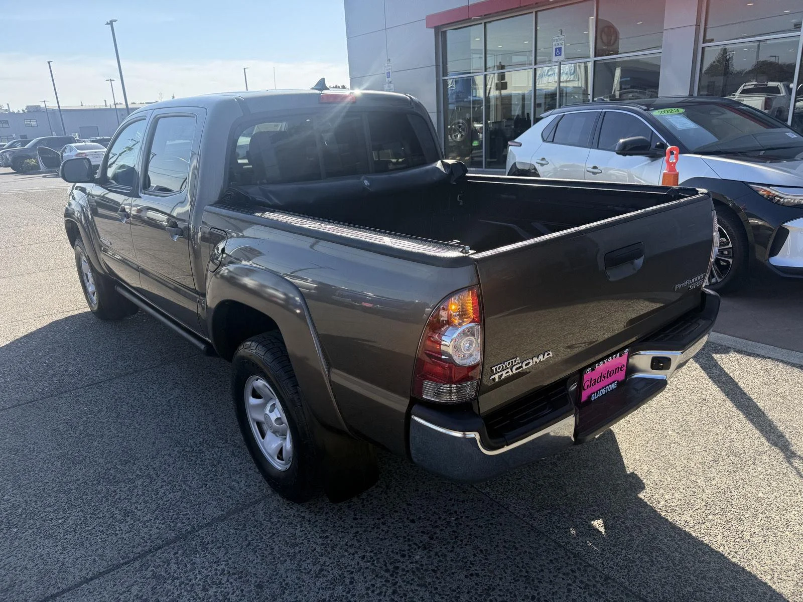 Used 2014 Pyrite Mica Toyota PreRunner image 4