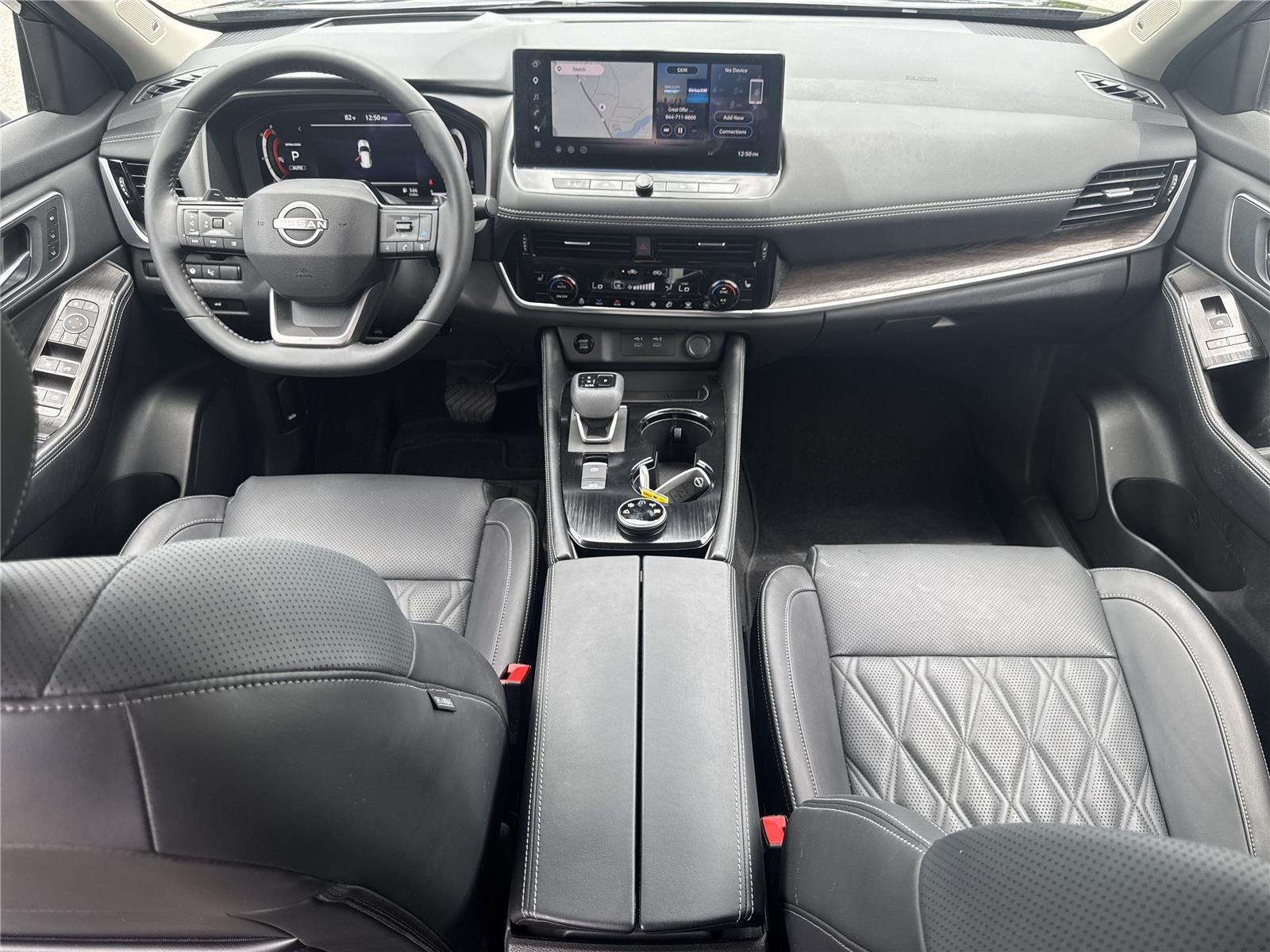 Used 2026 Super Black Nissan Platinum image 13