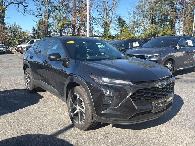 2024 CHEVROLET TRUCK TRAX FWD 4DR 1RS