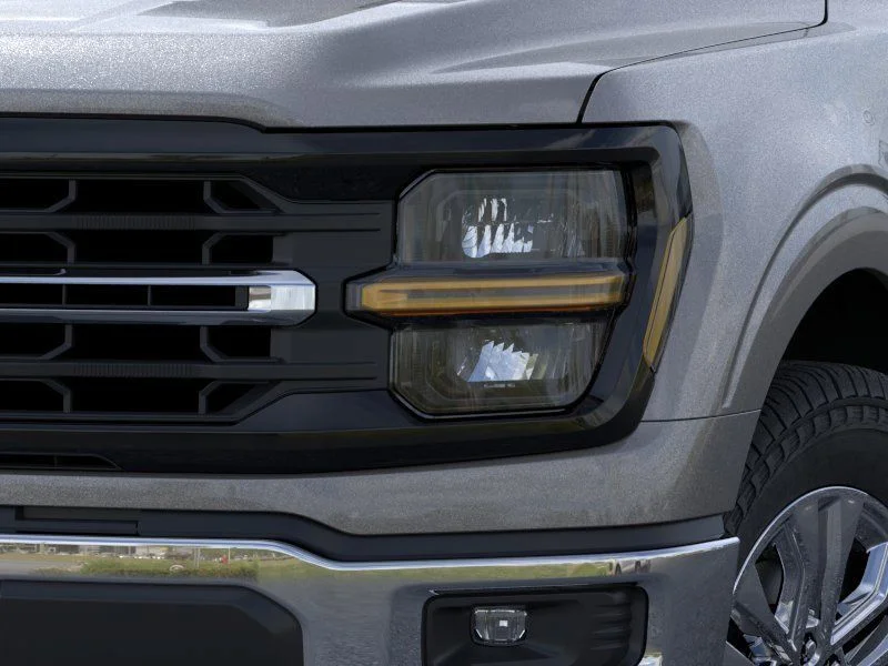 New 2026 Carbonized Gray Metallic Ford XLT image 18