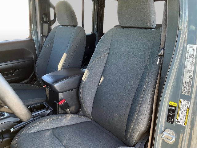Used 2024 Gray Jeep Sport S image 23