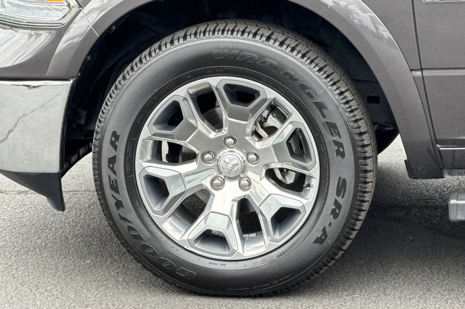 2019 RAM Ram 1500 Classic Laramie - Photo 31