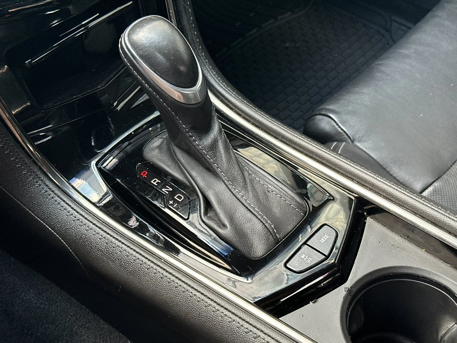 Used 2013 Black Raven Cadillac 2.0L Turbo Luxury image 19