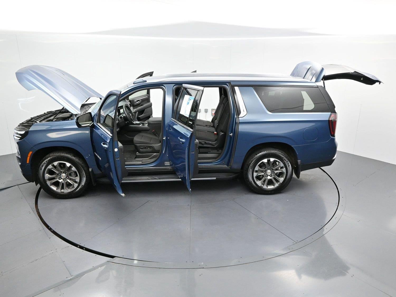 Used 2025 Lakeshore Blue Metallic Chevrolet LS image 46