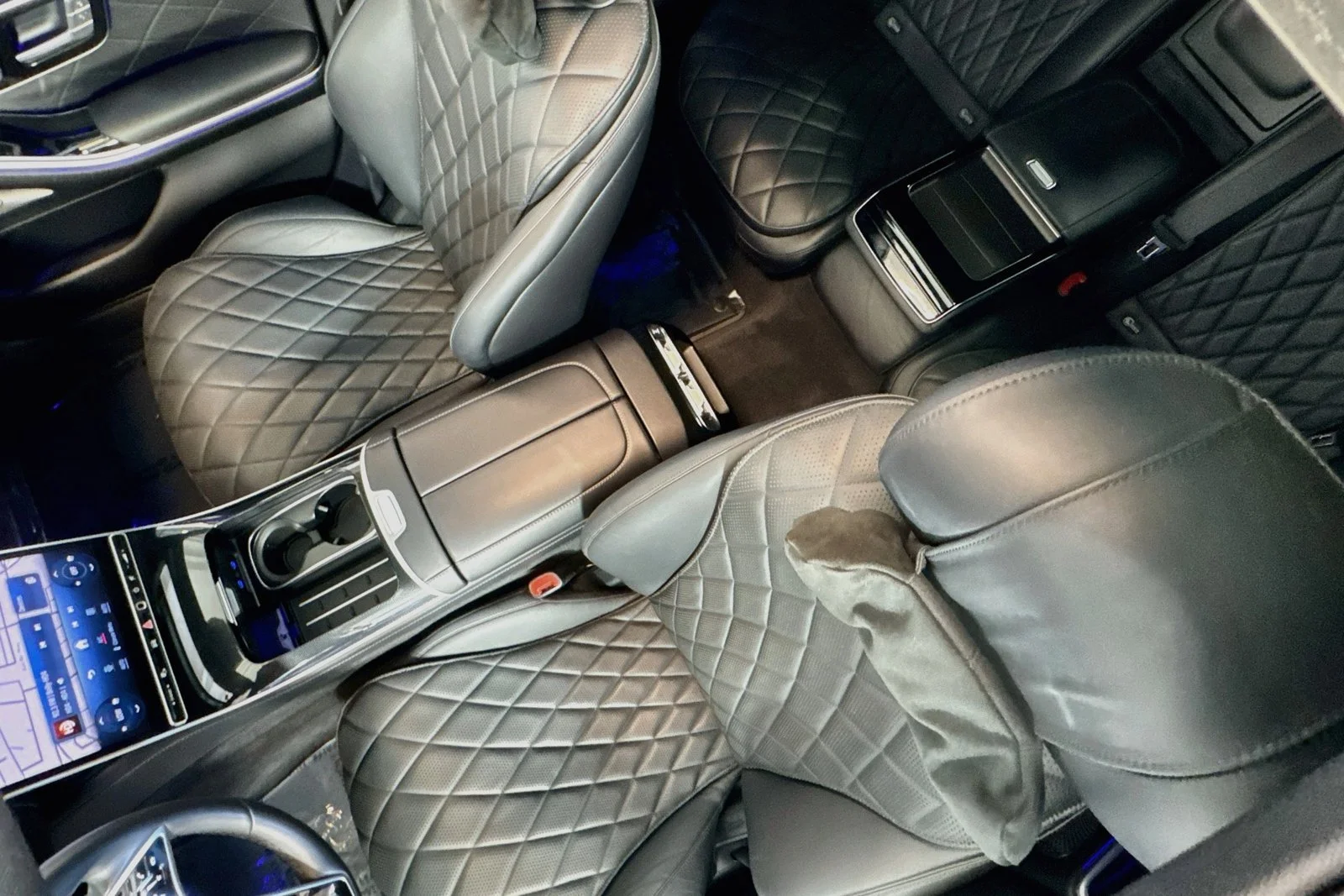 Used 2023 Manufaktur Diamond White Mercedes-Benz S 580 image 20
