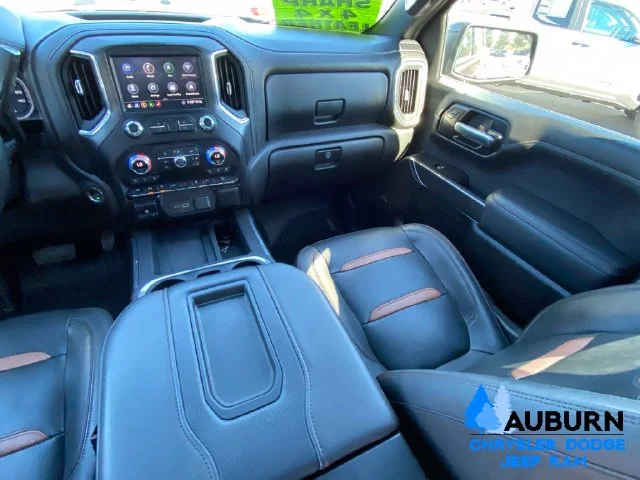 Used 2020 Black GMC AT4 image 29