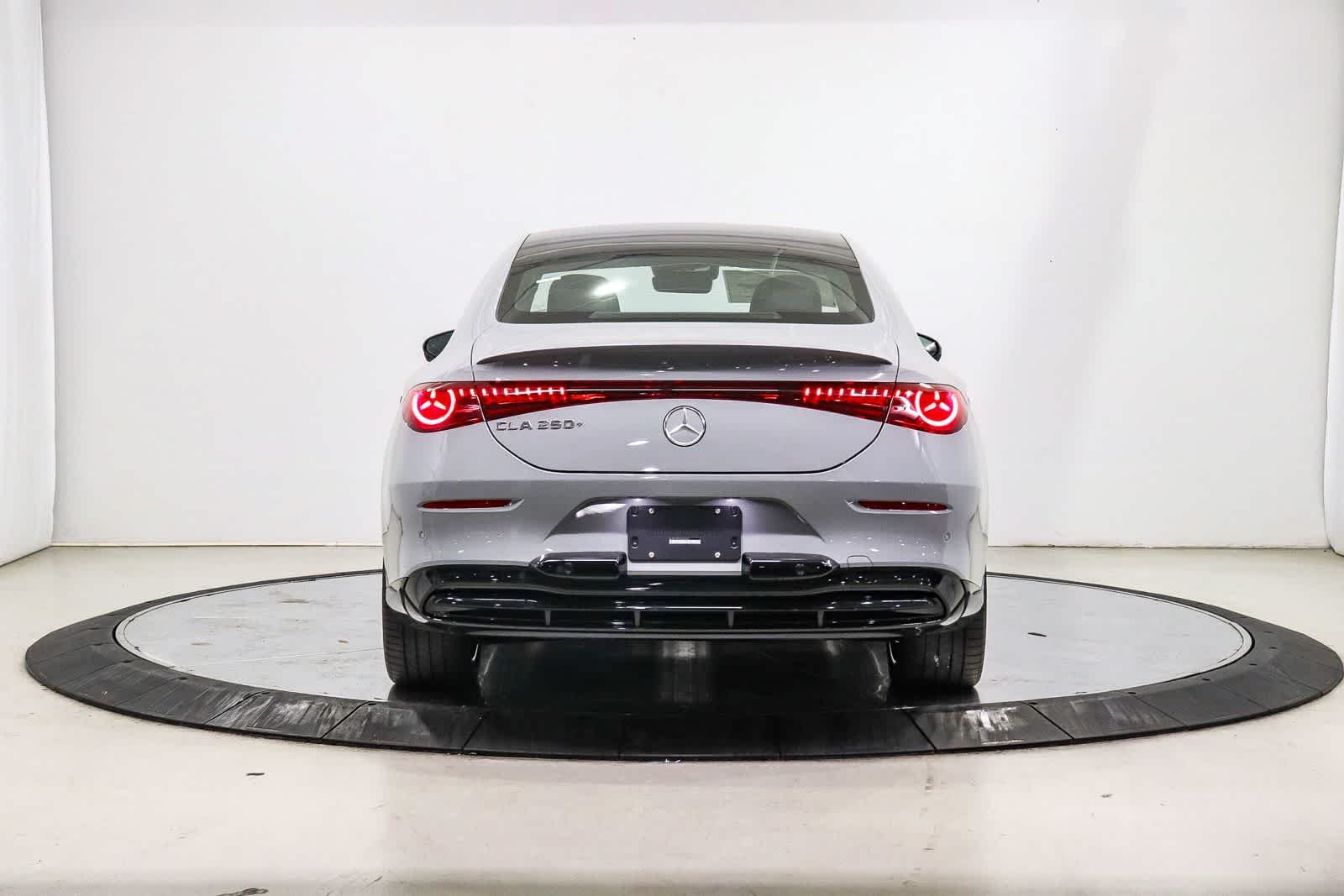 New 2027 MANUFAKTUR Alpine Grey Mercedes-Benz CLA 250+ Electric image 3