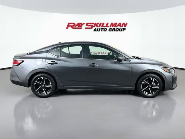2025 Nissan Sentra SV - Photo 8