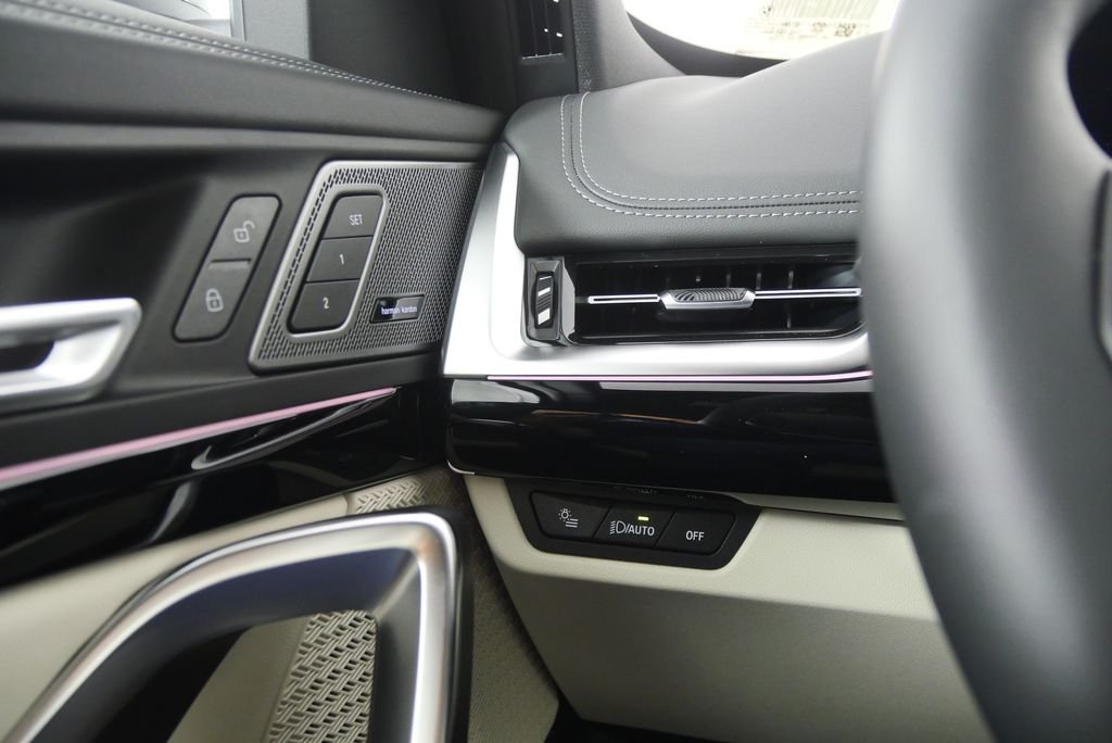 2026 BMW X1 28i - Photo 19