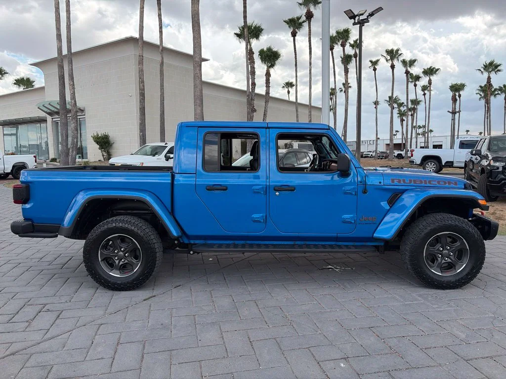 Used 2023 Blue Jeep Rubicon image 3