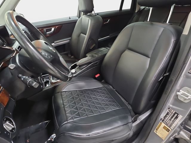 Used 2012 Gray Mercedes-Benz GLK 350 image 13