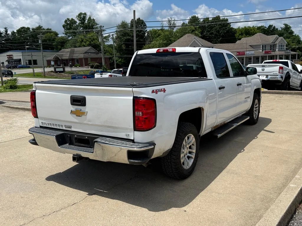 Used 2014 White Chevrolet LT image 6