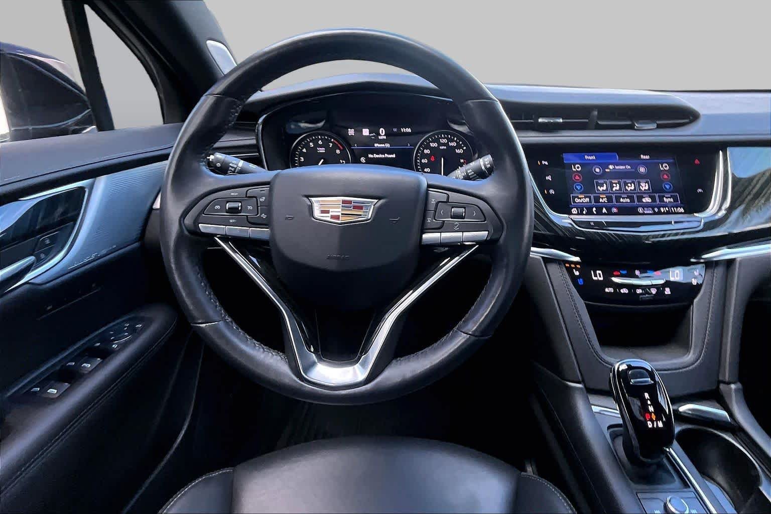 Pre-Owned 2023 Cadillac XT6 AWD Premium Luxury