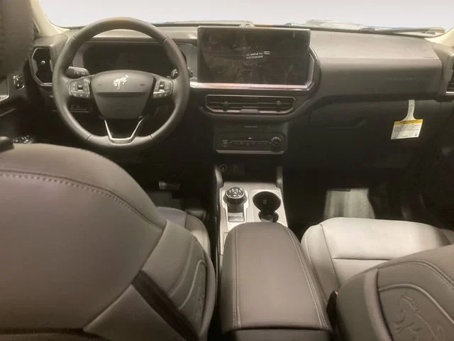 New 2026 Azure Gray Metallic Ford Badlands image 10
