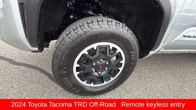 2024 Toyota Tacoma TRD Off Road - Photo 9