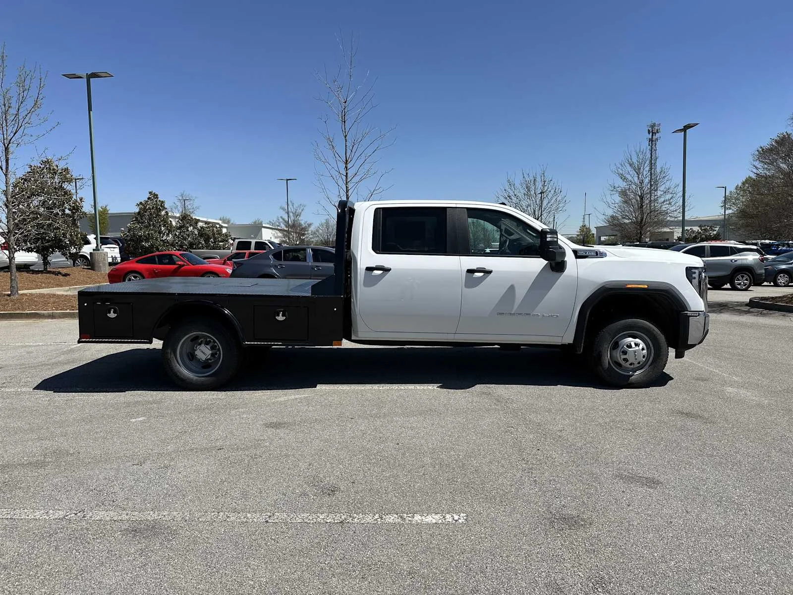 2025 GMC Sierra 3500HD Pro - Photo 16