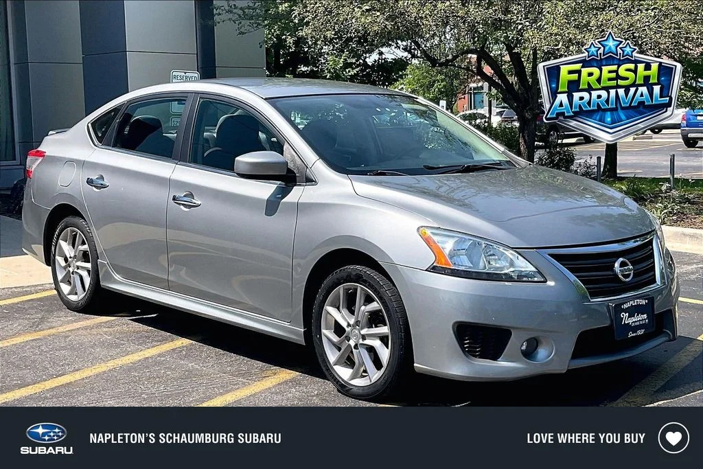 Used 2014 Gray Nissan SR image 1