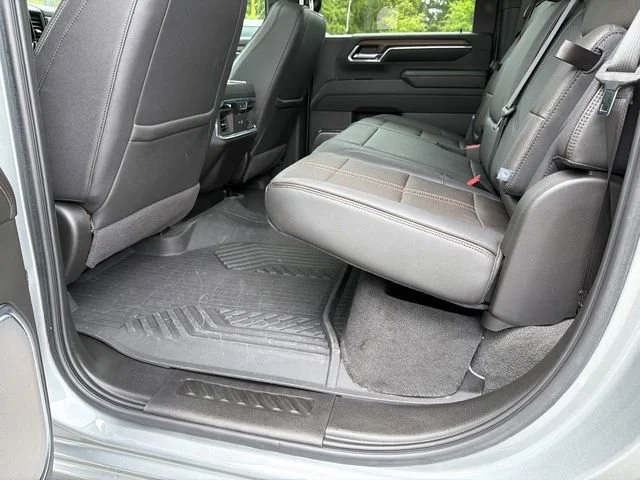 Used 2024 Sterling Gray Metallic Chevrolet High Country image 20