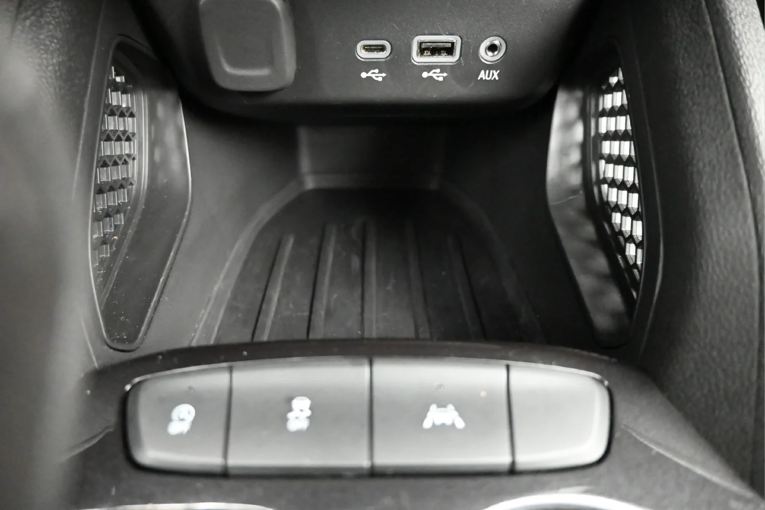 Used 2023 STERLING GRAY METALLIC Chevrolet LS image 10