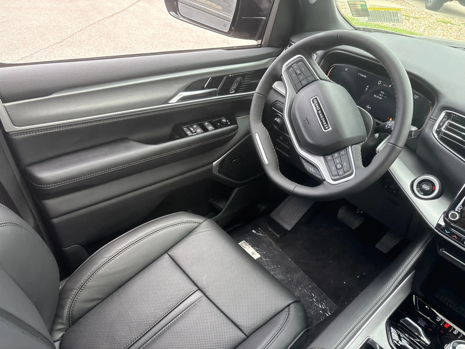 New 2026 High Gloss Black Jeep Upland image 15